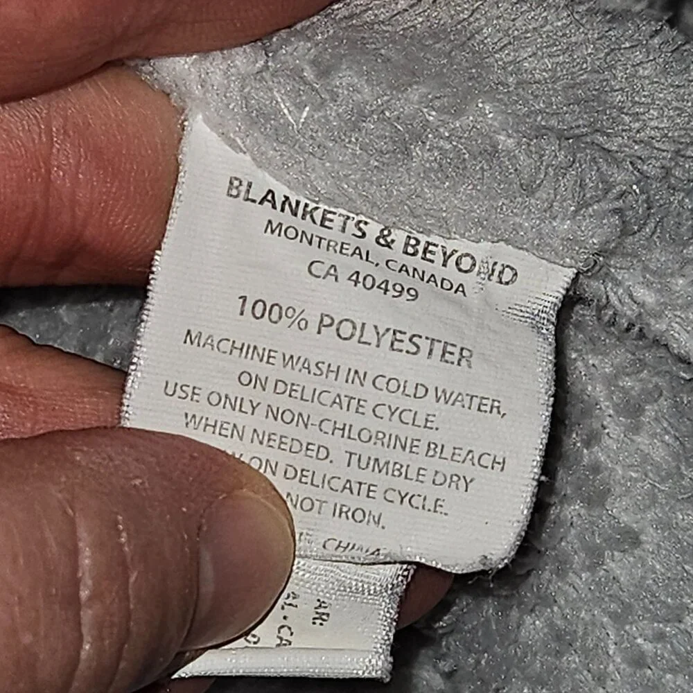 Blankets & Beyond Llama Alpaca Fleece Baby Blanket Gray White 26x30